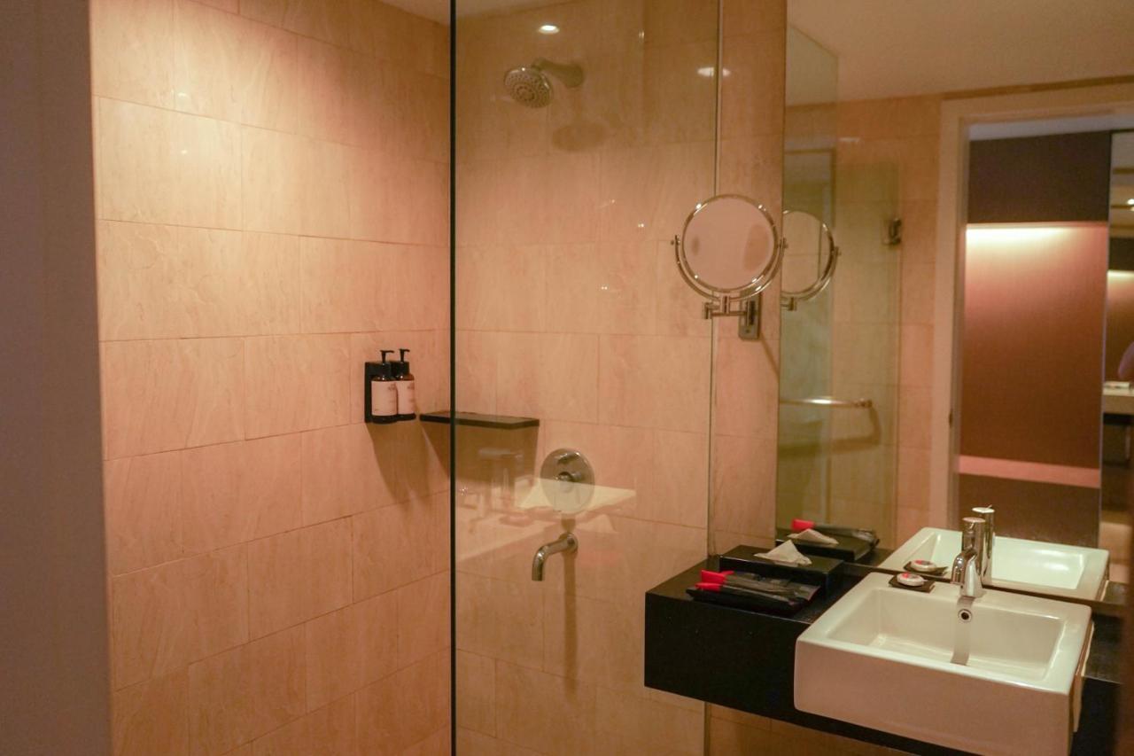The Premiere Hotel Pekanbaru Zewnętrze zdjęcie