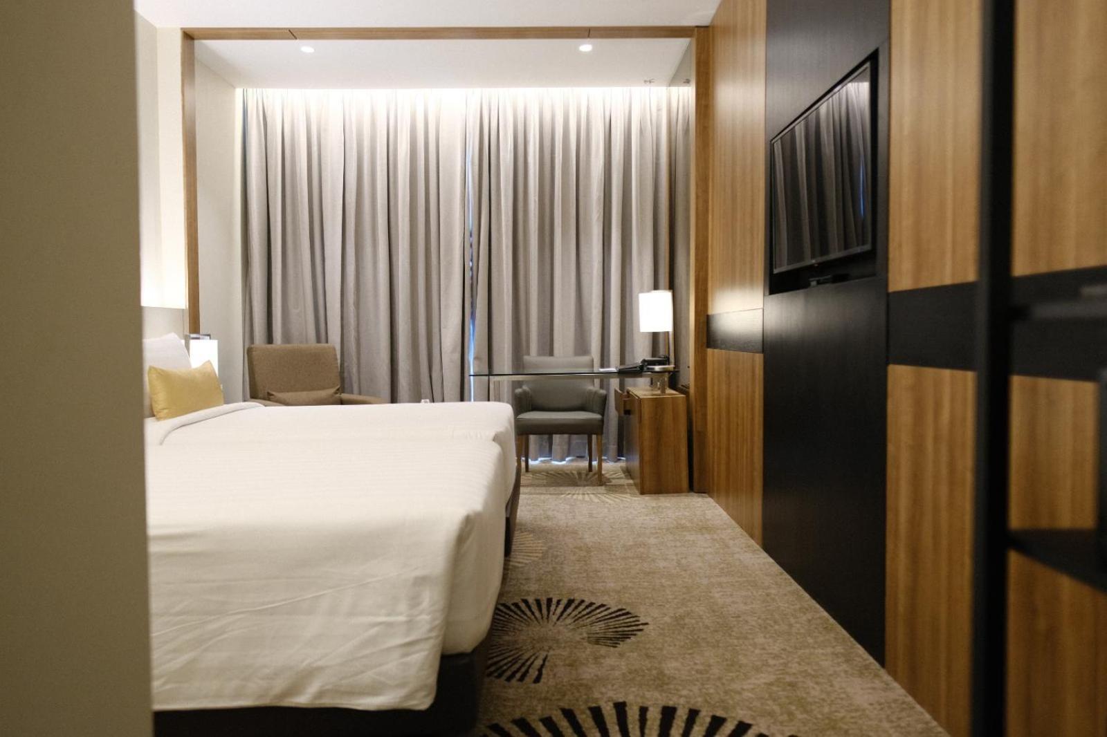 The Premiere Hotel Pekanbaru Zewnętrze zdjęcie