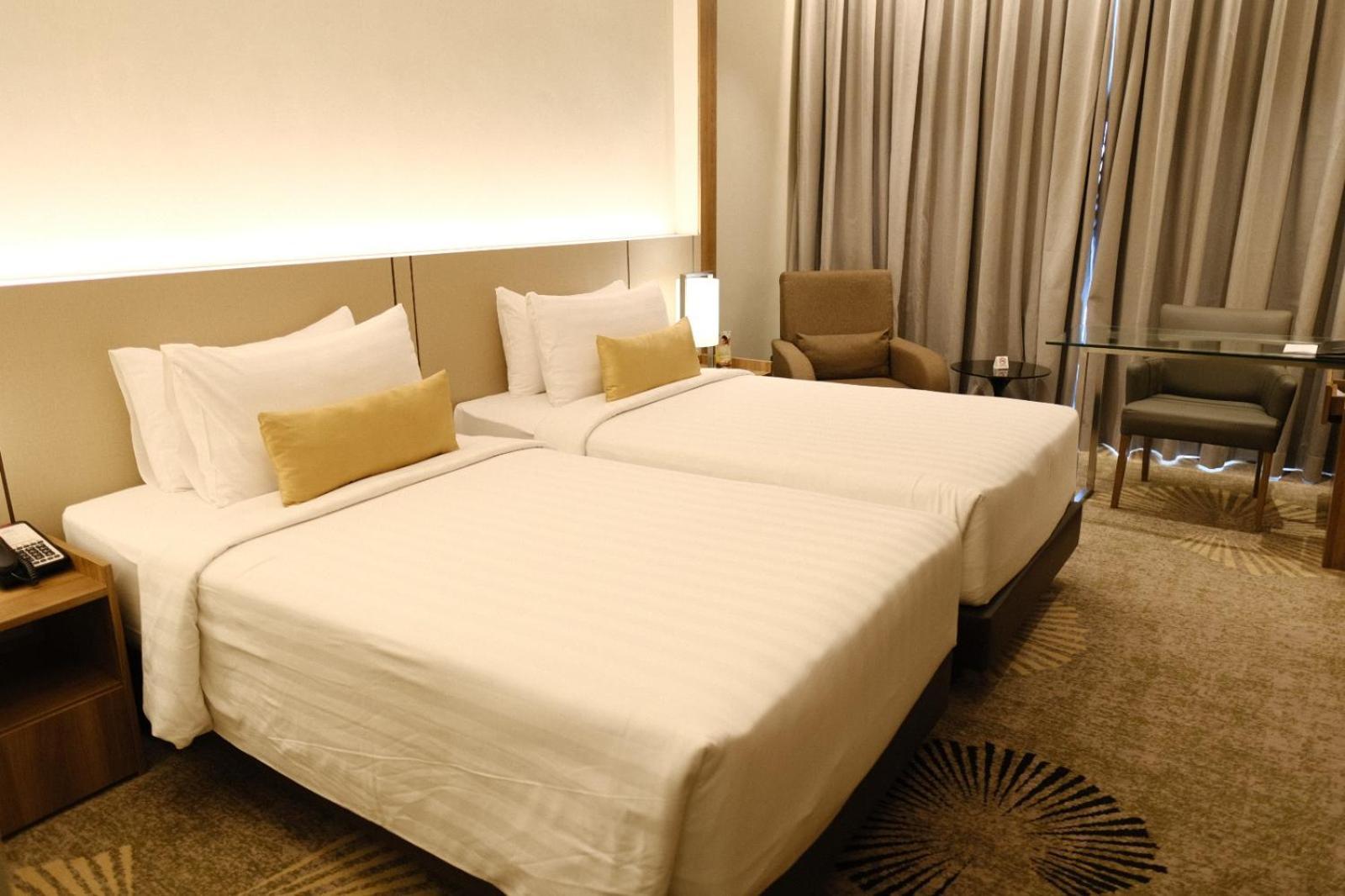 The Premiere Hotel Pekanbaru Zewnętrze zdjęcie