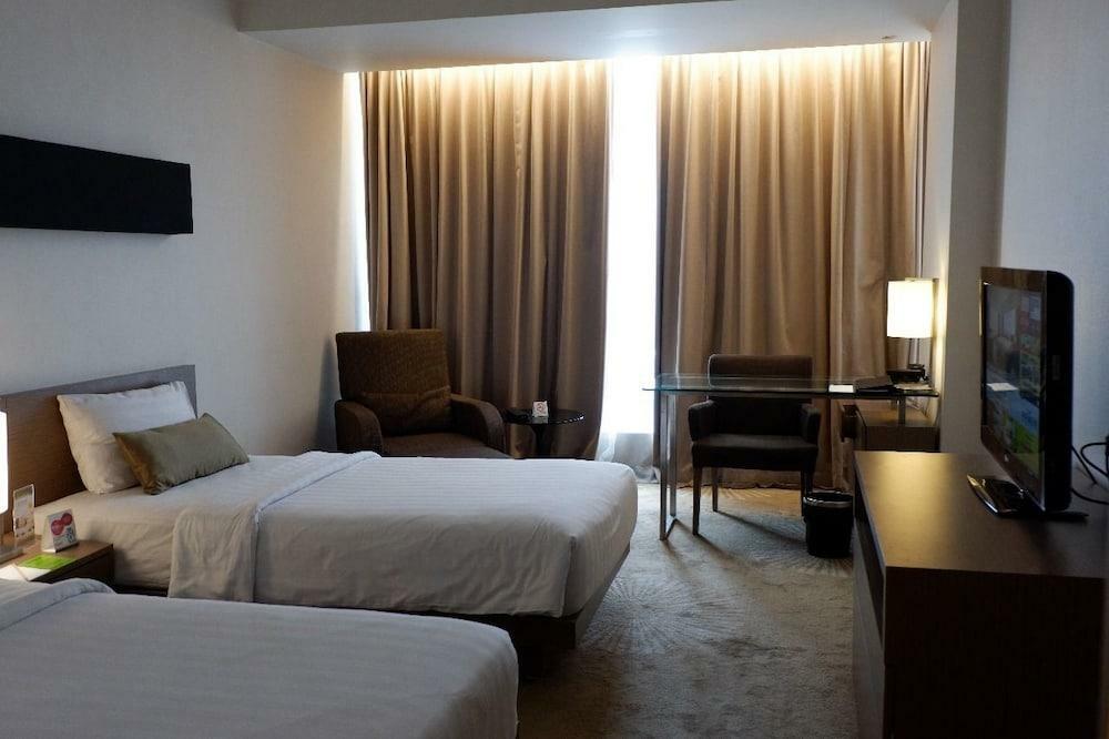 The Premiere Hotel Pekanbaru Zewnętrze zdjęcie